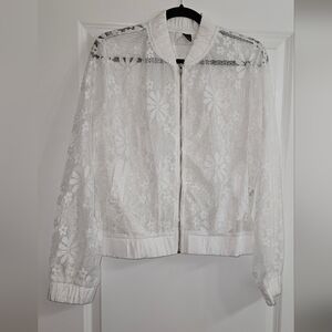 Elegant White Lace Women's Jacket